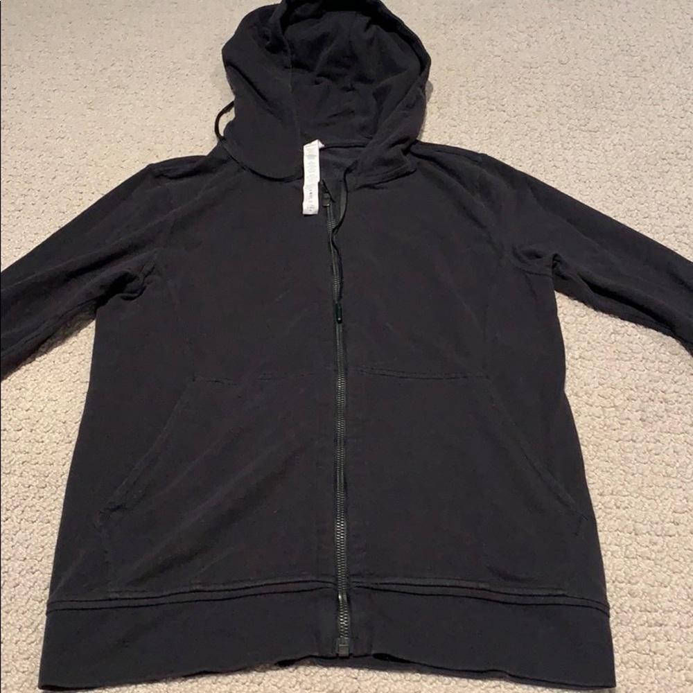 lululemon black zip up hoodie
